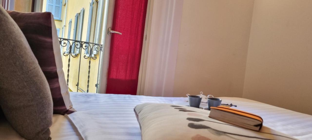 Altido Trendy 1-Bed Flat, Easy Access To Centre Apartment Milan Bagian luar foto